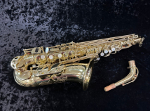 Very Pretty! Selmer Paris Super Action 80 SII Alto Saxophone in Gold Lacquer, Serial #670032 Selmer SII